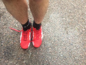 Mina nya röda skor som tyvärr blev lite blötta av regnet på sin premiärtur. 